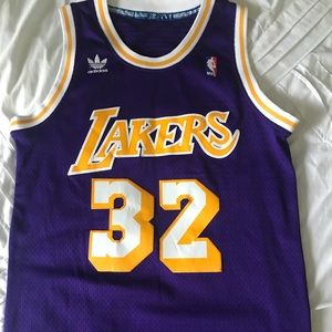 Los Angeles Lakers Jersey: Magic Johnson